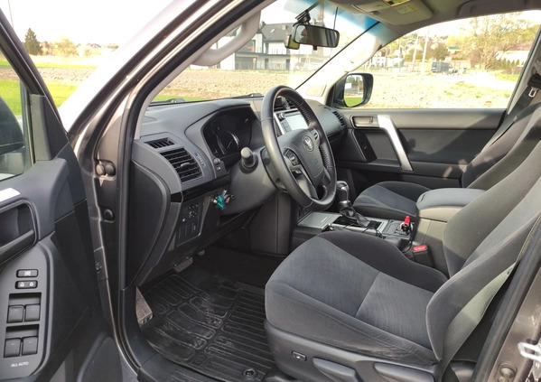 Toyota Land Cruiser cena 239000 przebieg: 61500, rok produkcji 2019 z Sępólno Krajeńskie małe 67